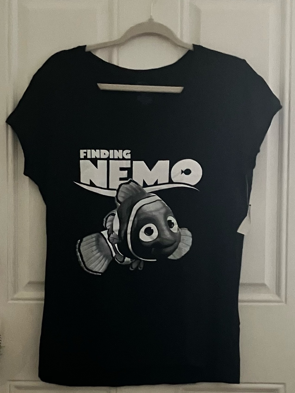 NWT Disney Pixar Finding Nemo Monochromatic Graphic Cap Sleeve Tee (Retired)